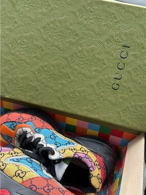 Gucci Beige and Green Logo Shoe Box